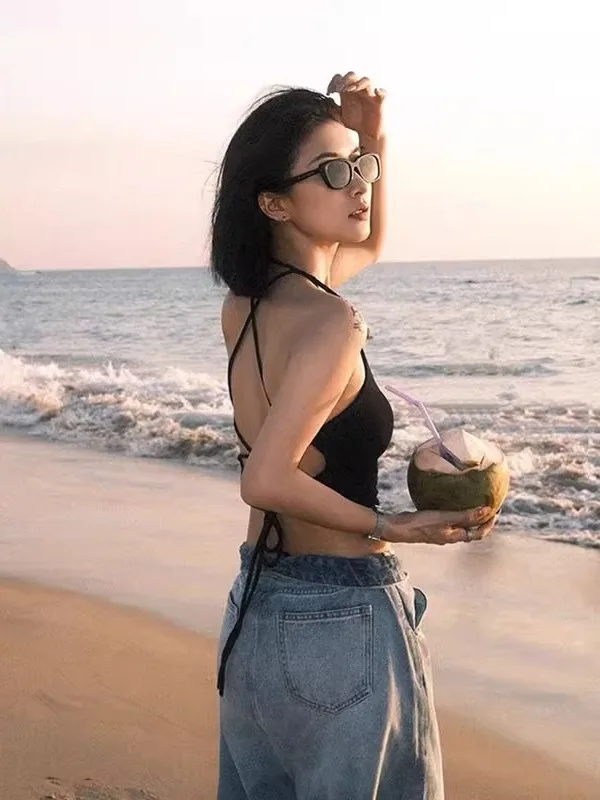 Women's Small Strap Vest Top Beachwear Summer Outerwear Integrated Inner Match U-neck Short Style Polyester Fiber