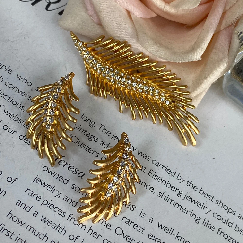 Pendientes de broche de circón para mujer y niña, platings dorados de cobre de temperamento Vintage, regalo de fiesta, conjunto de joyas