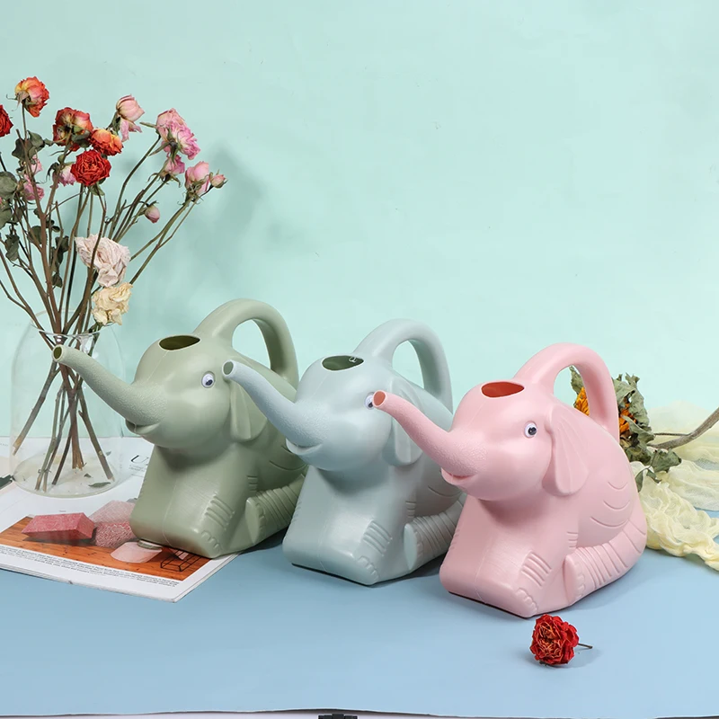 [MOA]Plastic Elephant Watering Can HomePatio Lawn Gardening Plant Outdoor Irrigation[MOA]