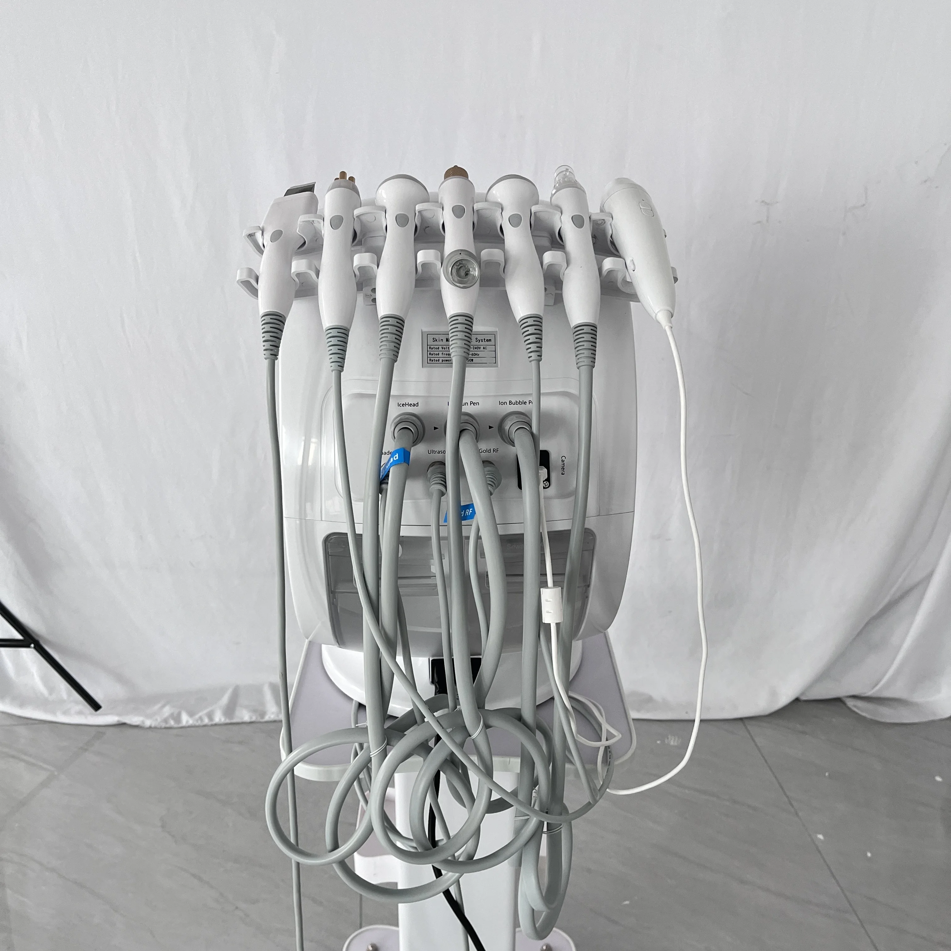 Analyseur de peau du visage multifonctionnel 7 en 1, bulle bleue glacée intelligente, nettoyage en profondeur, dissolvant de points noirs sous vide, Machine de beauté du visage