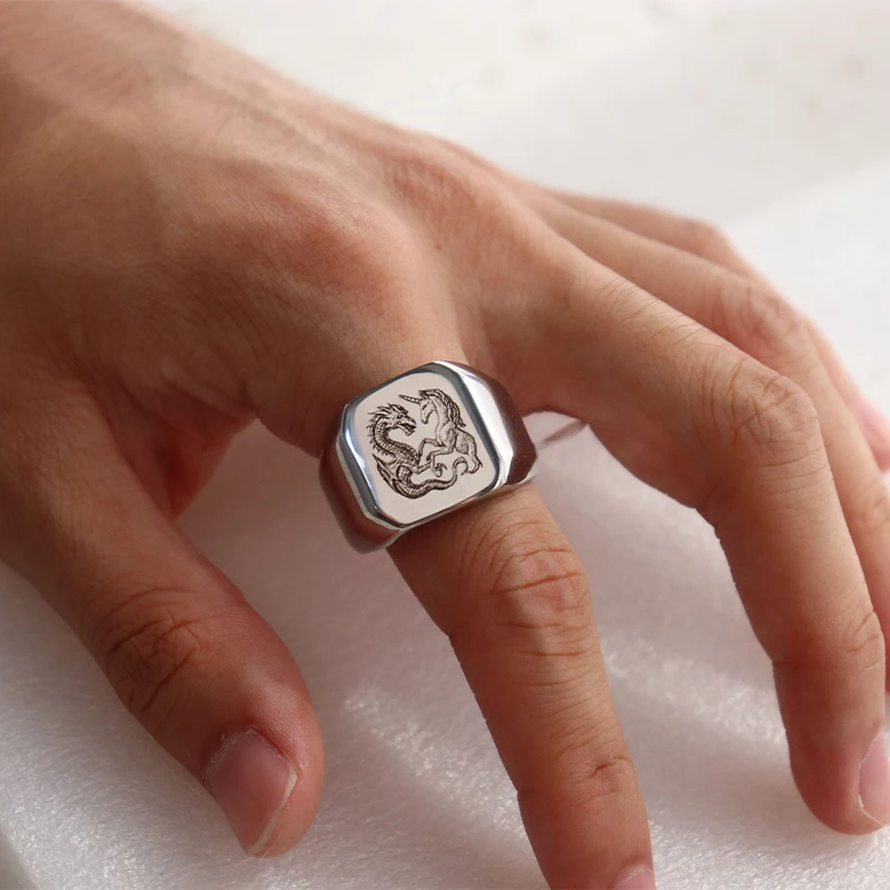 Custom Mens Rings Engraved Photo Stamp Logo Letter Fashion Gold 18mm Stainless Steel Jewelry Wide Ring For Man Party Accessories