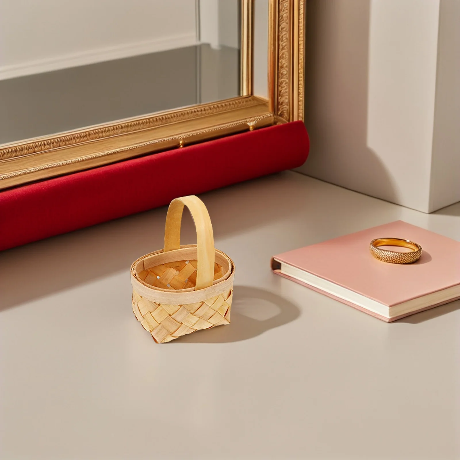 

10Pcs Elegant Mini Wooden Baskets Portable Candy Gift Boxes for Bridal Shower Shower Wedding Party Decoration Storage