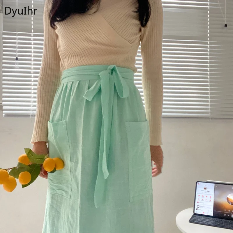 DyuIhr Simple Solid Color Wavy Edge Design Half Body Large Pocket Apron Cafe Home Kitchen Adjustable Waterproof Yellow Apron