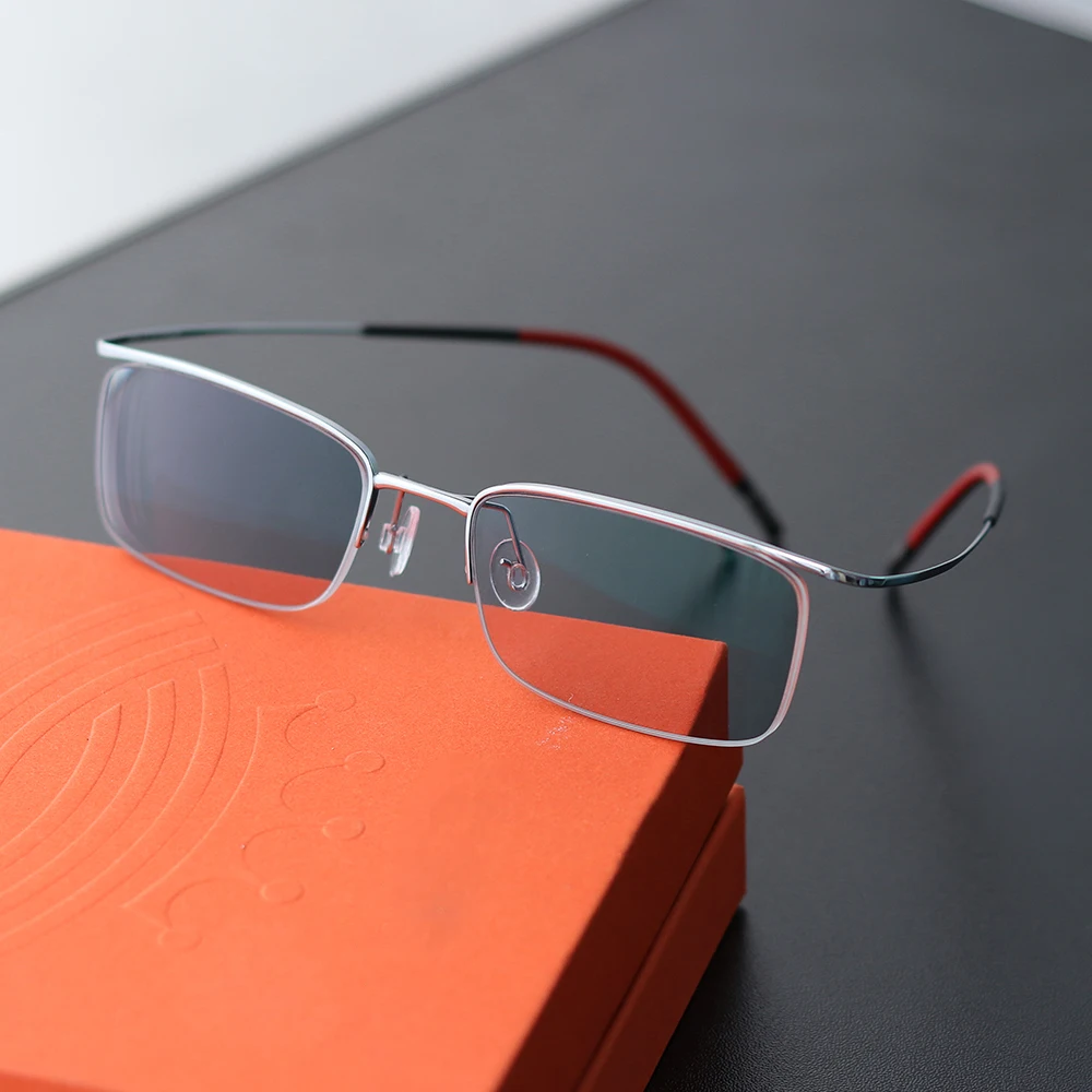 High Quality Titanium Reading Glasses Men Magnifying Presbyopic Eyeglasses Titanium Frames Anti Blue Light Rimless Glasses Men