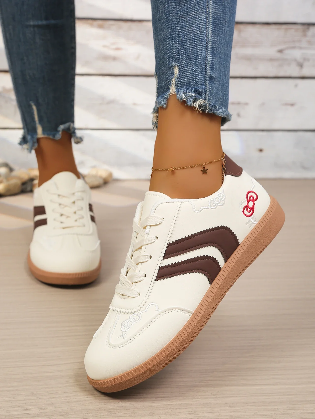 Koreanischer Stickerei-Stil 2026 Neue Damen-Trainingsschuhe, Vielseitige Casual-Sport-Ultra-Leichte Flache Weiße Sneaker – Detail 8