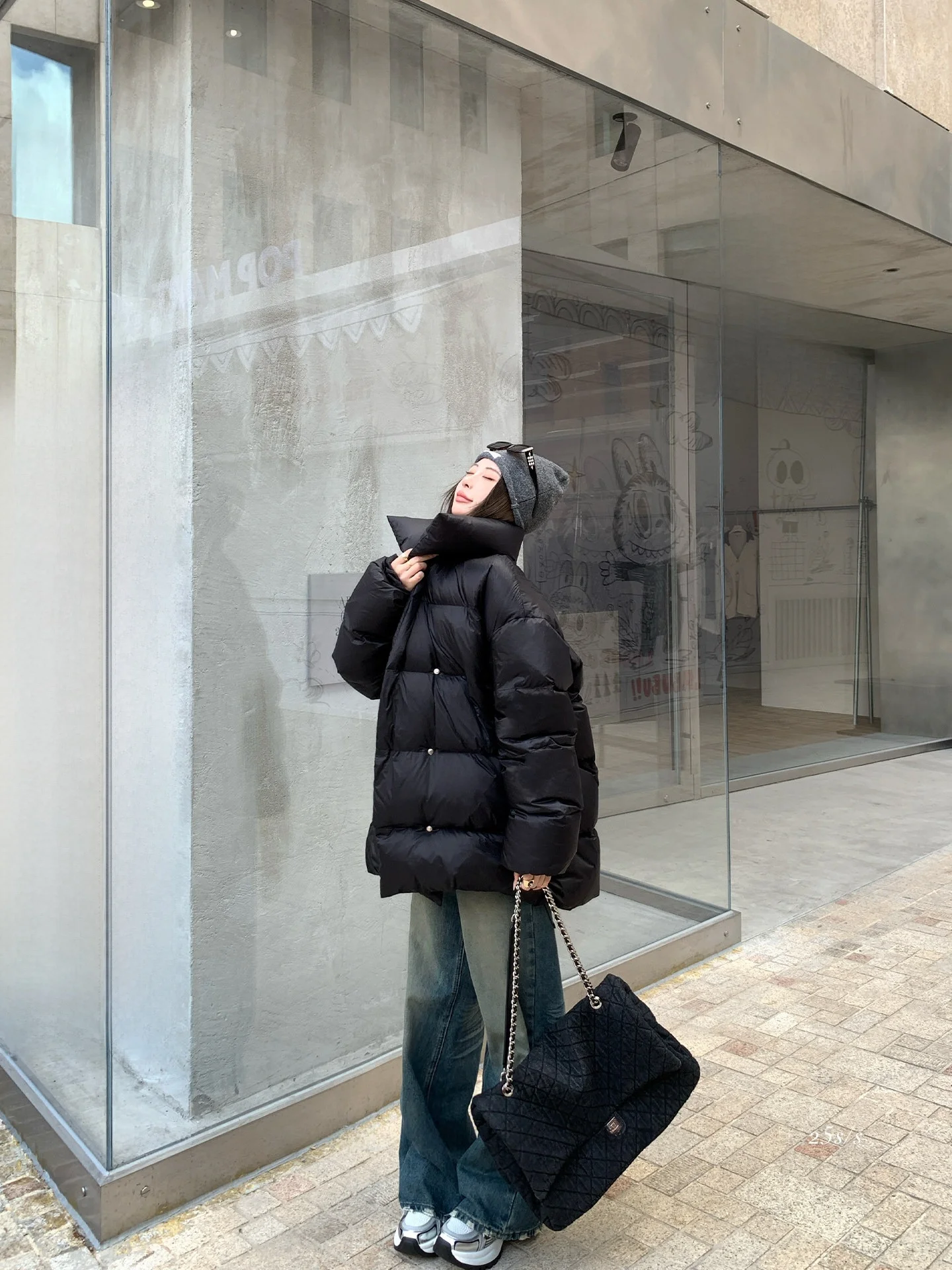 

Женская повседневная куртка LIONE Houston Street Fashion свободного кроя, белая, средней длины, с эффектом облачного пуха, без капюшона, 90% пуха