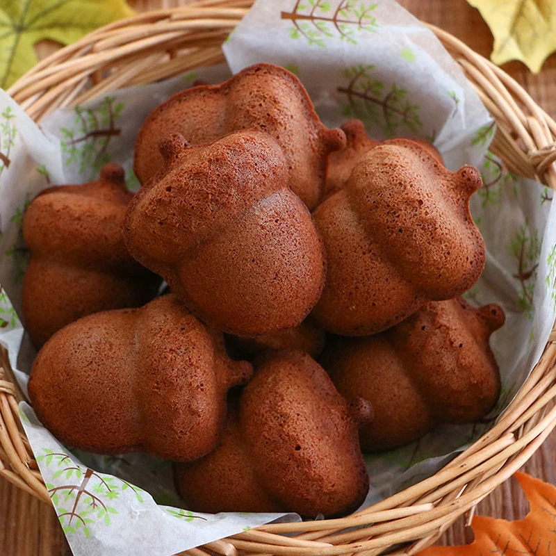 Thumbnail 2 - #9 Cheapest Cake Pans & Molds Deals You Can Get