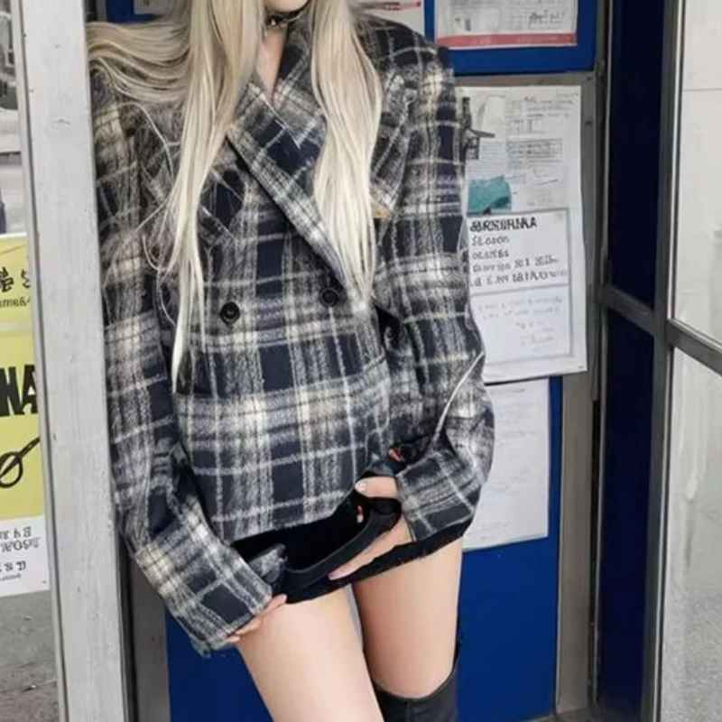 Retro-style Plaid Woolen Coat for Women, New Niche High-end Loose Blazer, Winter Jacket