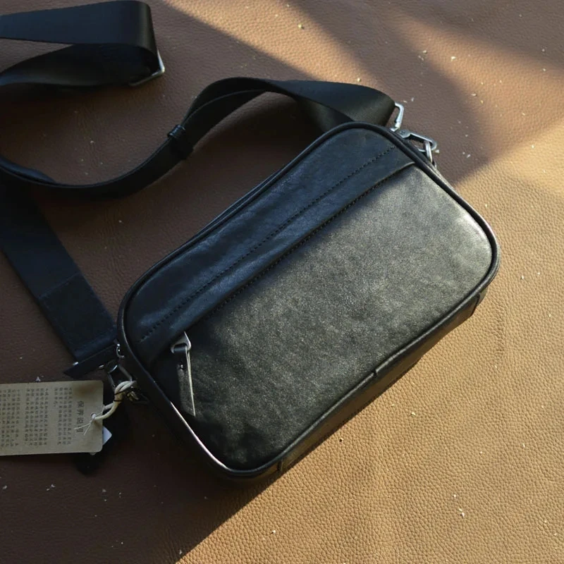 AETOO Original men's single shoulder crossbody bag mobile phone bag leisure commuting sports fashion brand small bag leather cow