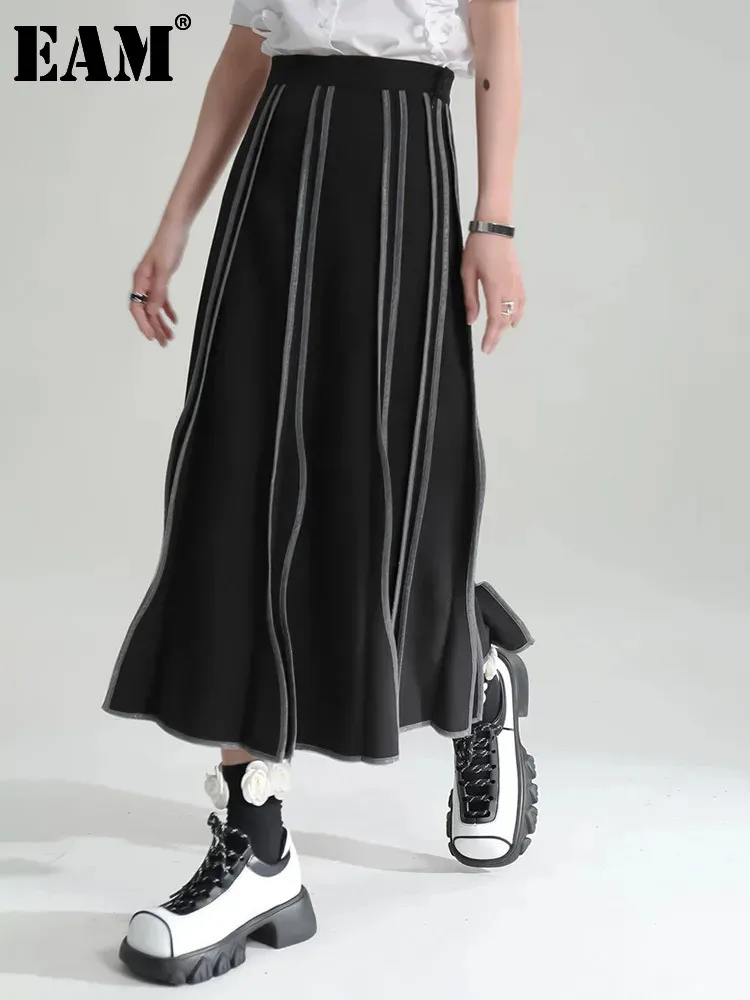 

[EAM] High Elastic Waist Black Striped Pleated Long Vintage Half-body Skirt Women Fashion Tide New Spring Autumn 2024 1DE7622