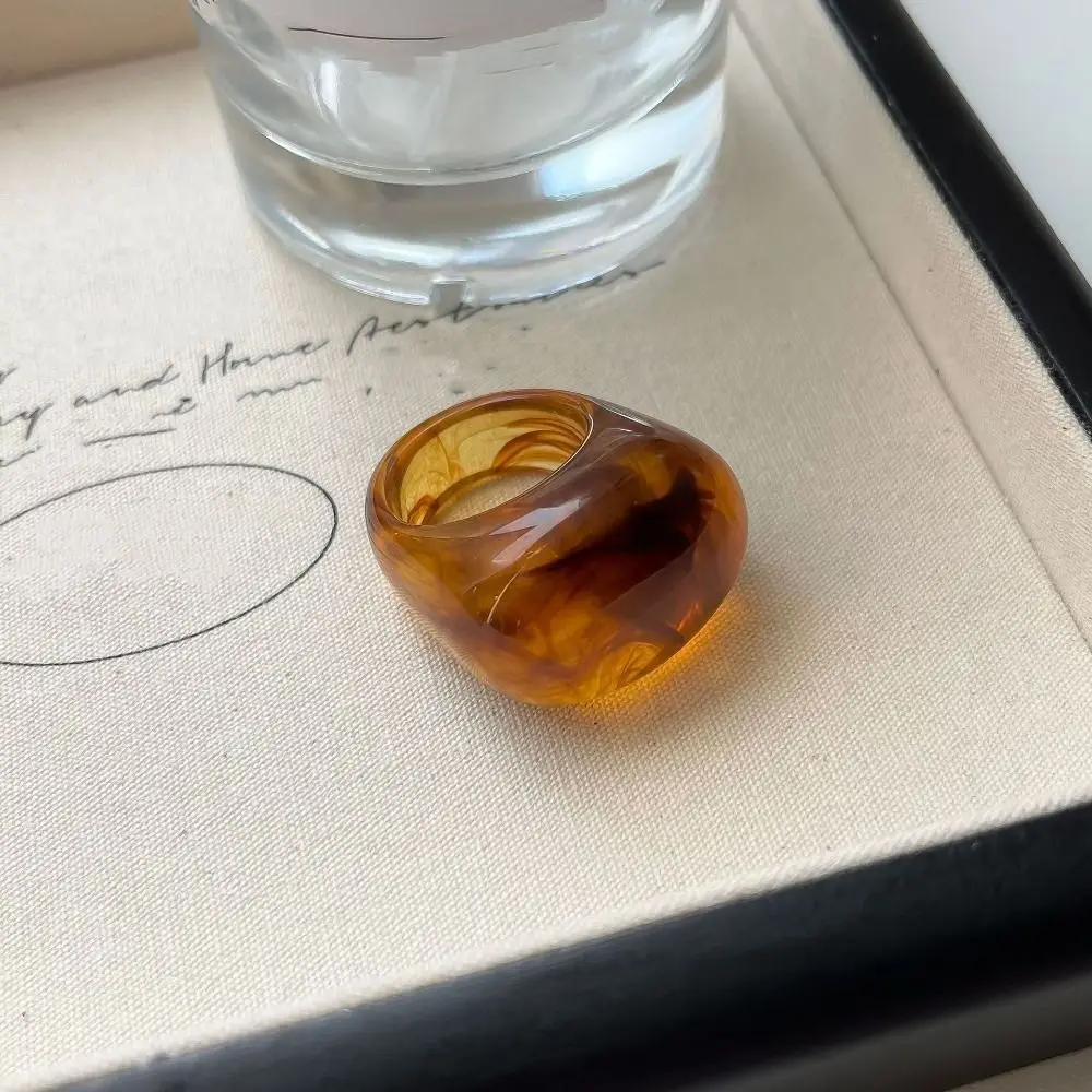 Temperament Chubby Exaggerated Resin Rings Translucent Smudge Oval Finger Ring Ornaments Geometric Transparent Rings Daily