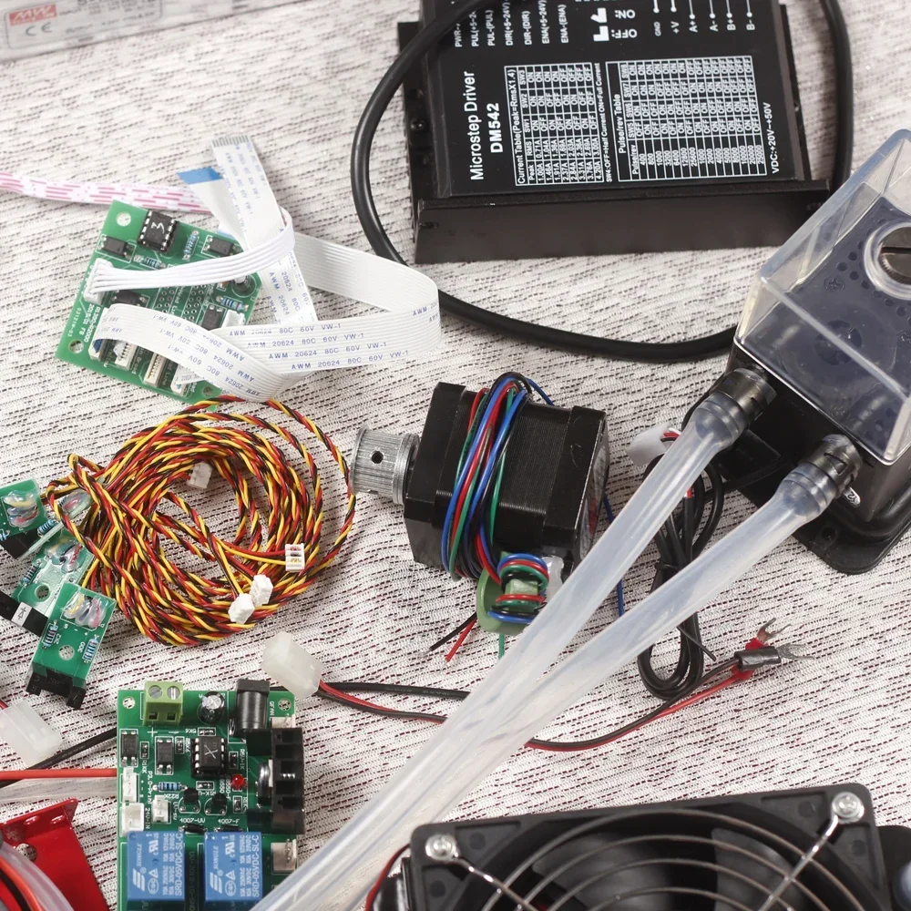 2025 R2000 R1390 L1800 Entwicklungs-Motherboard A3 UV-Drucker-Baugruppe Ersatzteile Halbzeuge