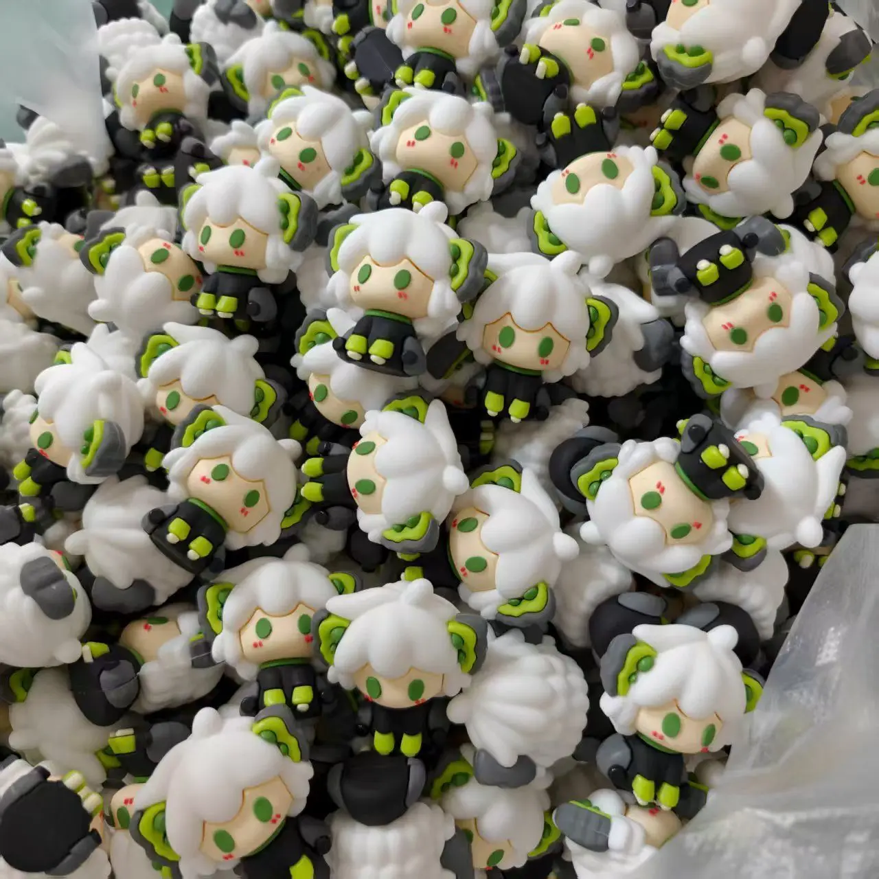 Figurka Luo Xiaohei w wersji Q, pluszowa lalka, prezent, anime Legend of Hei 2, model kolekcjonerski, dekoracja dla fanów i przyjaciół.