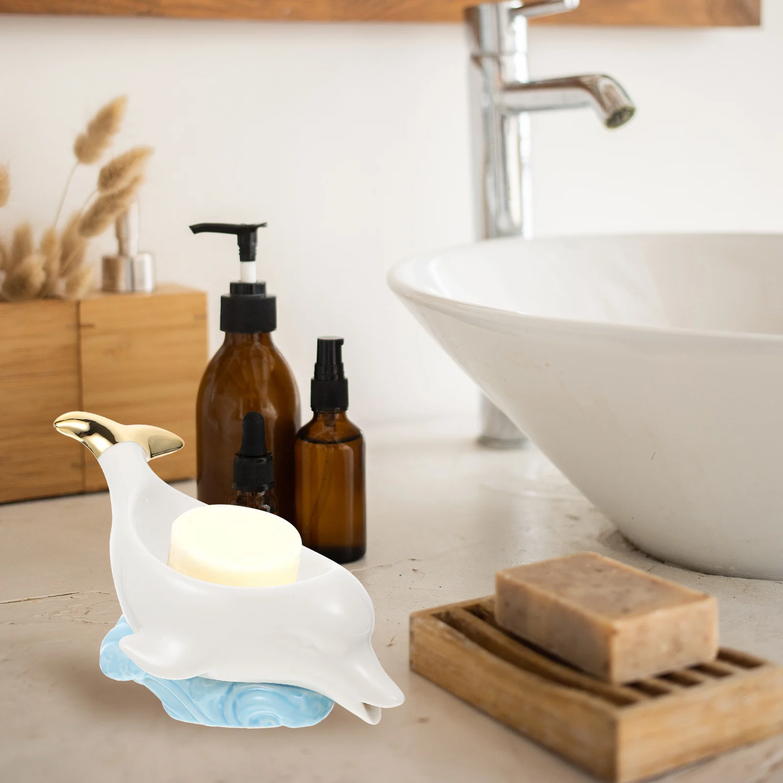 

Ceramic Soap Tray Dolphin Design Easy Clean Smooth Surface Storage Bracket for Shower Ceramic Soap Dish Storage Bracket
