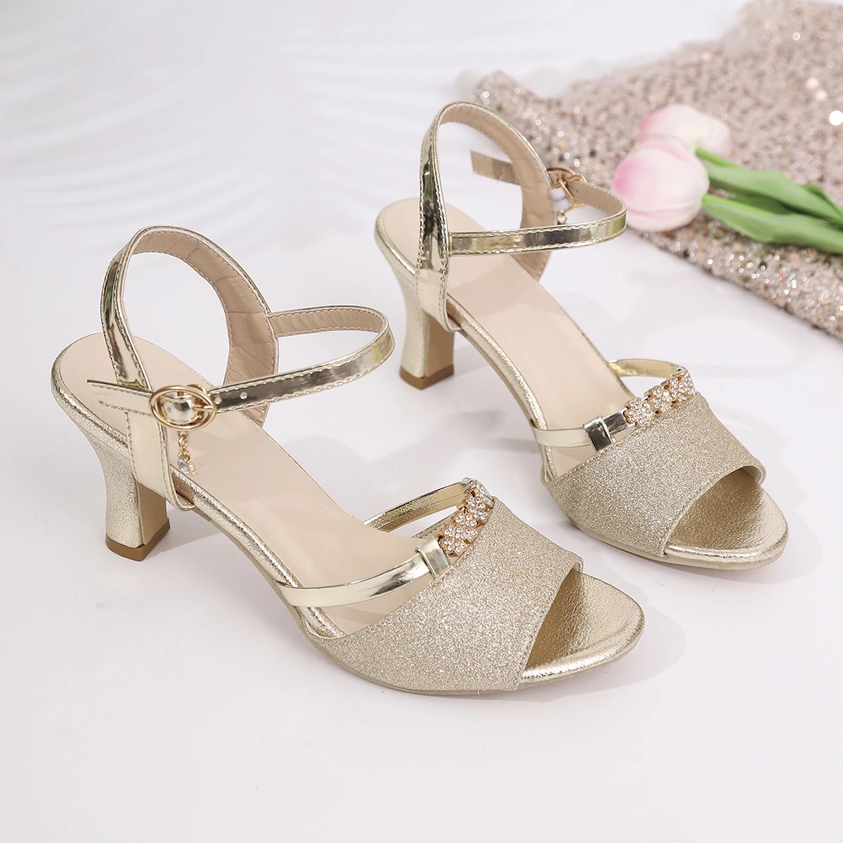 Hot Sale Women's Sexy Banquet Crystal Elegant Lady Style High Heels Summer Fashion New Sequined Fish Mouth Buckle Sandals view 6