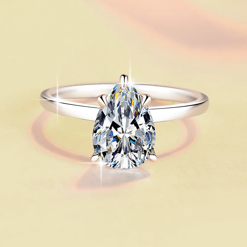 

Women's PT950 Platinum Ring with 2-Carat Teardrop Moissanite Five-Claw Setting And Accent Diamonds