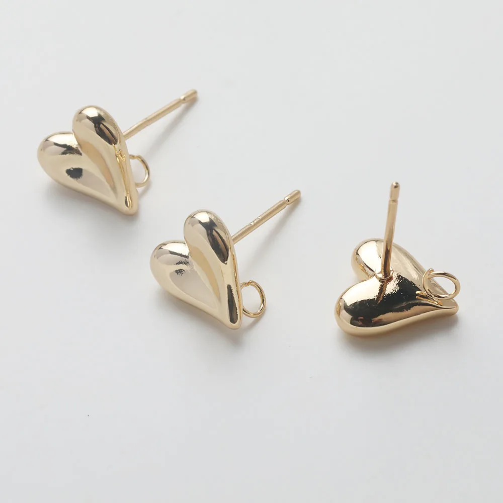 Image of 4 Stück zierliche Herz-Ohrstecker, Ohrringe für Schmuckherstellung, DIY, handgefertigt, Messing, 14 Karat vergoldet, 9 x 9 mm, Zubehör
