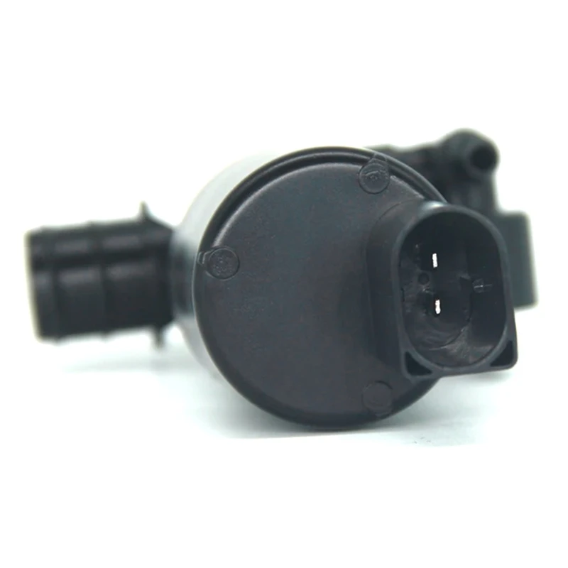 Super Sale Cleaning Machine Pump 31457428 Windshield Washer Pump Suitable for Volvo S60 V60 XC60 2017-2024 32262803 32328237