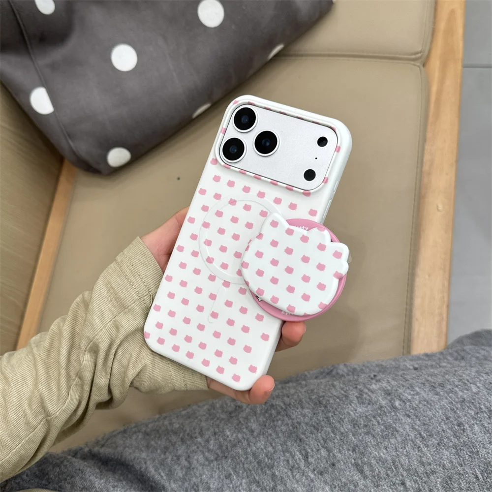 

Kawaii Cartoon Magnetic Phone Case for iPhone 16 Pro 15 Pro 17 Pro Max Cover With Magsafe Hellokitty Stand Cute Shockproof Funda