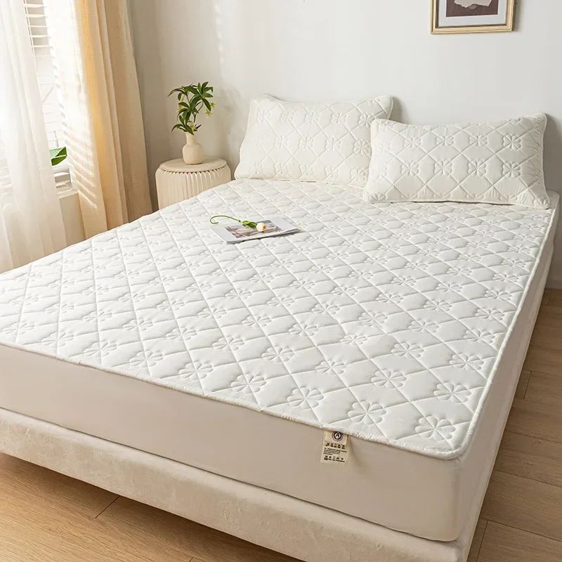 Class A maternal and infant grade waterproof padded mattress wholesale mattress protective cover non-slip urine-proof cotton