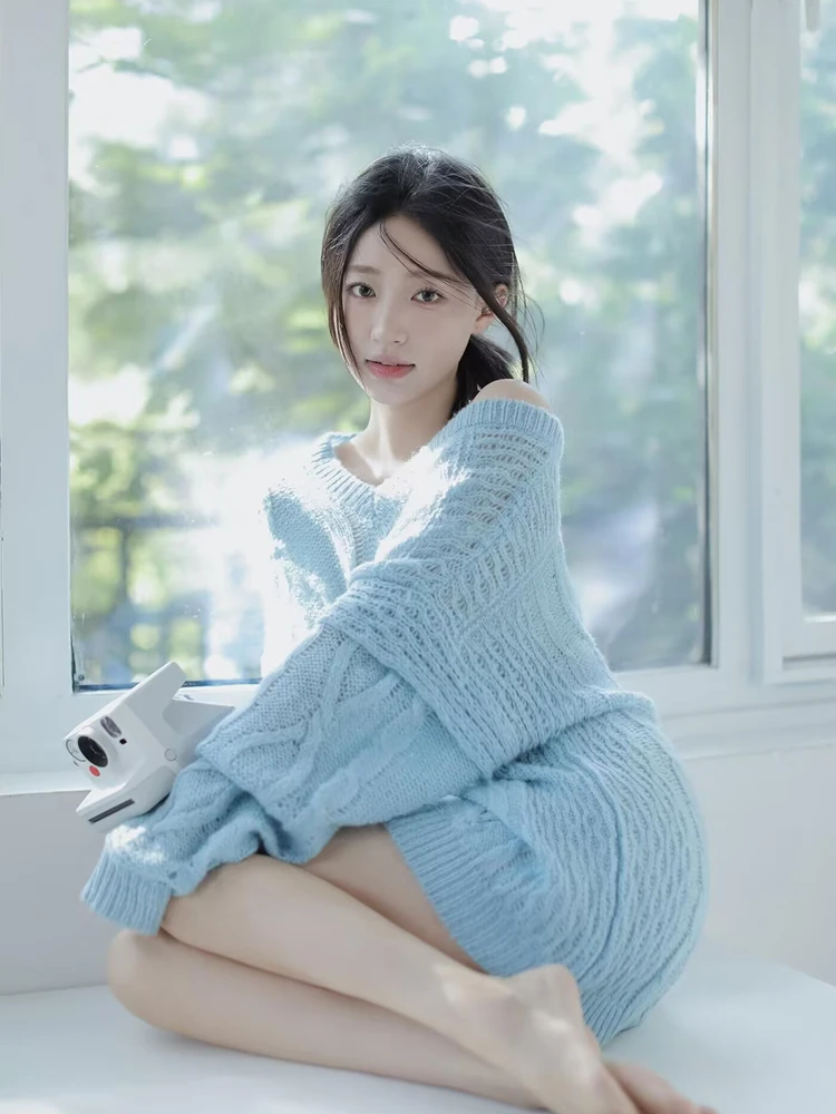

Korean Style Lazy Sweater Art Photo Studio Photography Clothing Cute Simple Photography Costume Women's Fashion Ladies'...