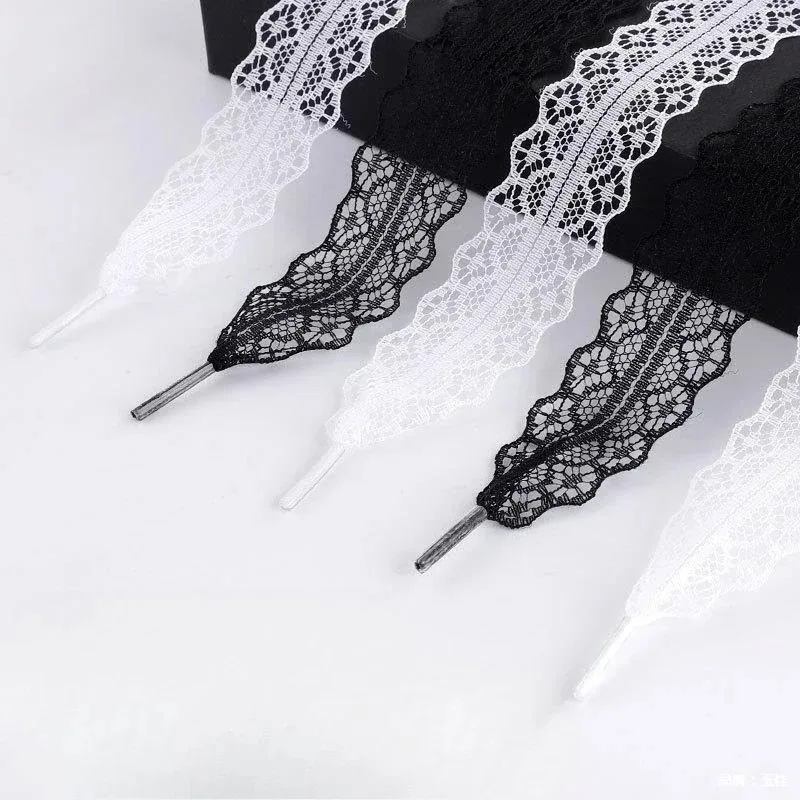 

Elegant Flat Lace Shoelaces for Women Casual Shoes Sneakers 2.9CM Wide Soft Comfortable Shoe Laces Black White Fashionable Laces