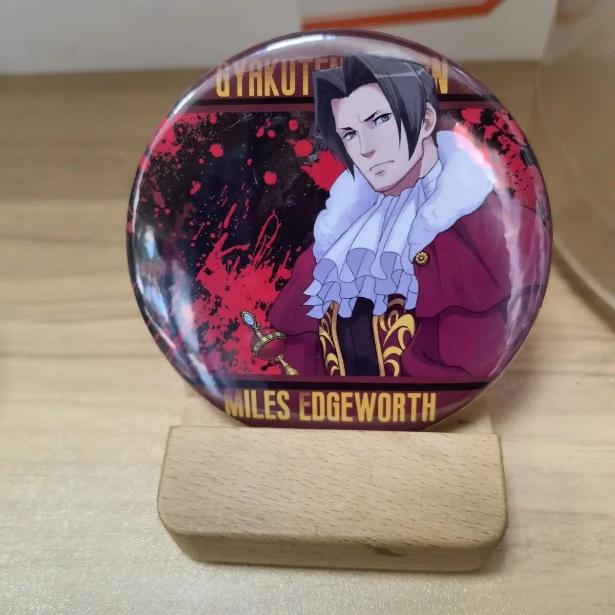 2 sztuk/zestaw Anime gra Phoenix Wright Ace Attorney Pin Gyakuten Saiban odznaka