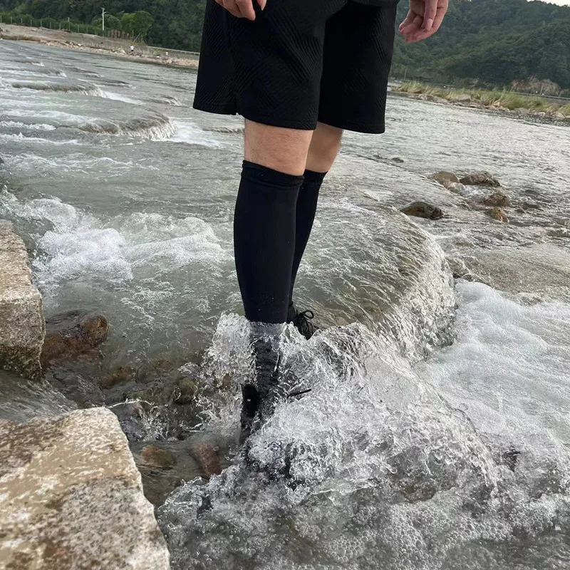 Thickened Breathable Outdoor Hiking Camping Climbing Waterproof Socks Winter Warm Windproof Cycling Ski Wading Mid-craf Socks view 4
