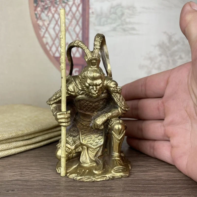 

Antique Style Monkey King Figurine Sun Wukong Ornament for Wine Cabinet Entrance Decoration Craft Display