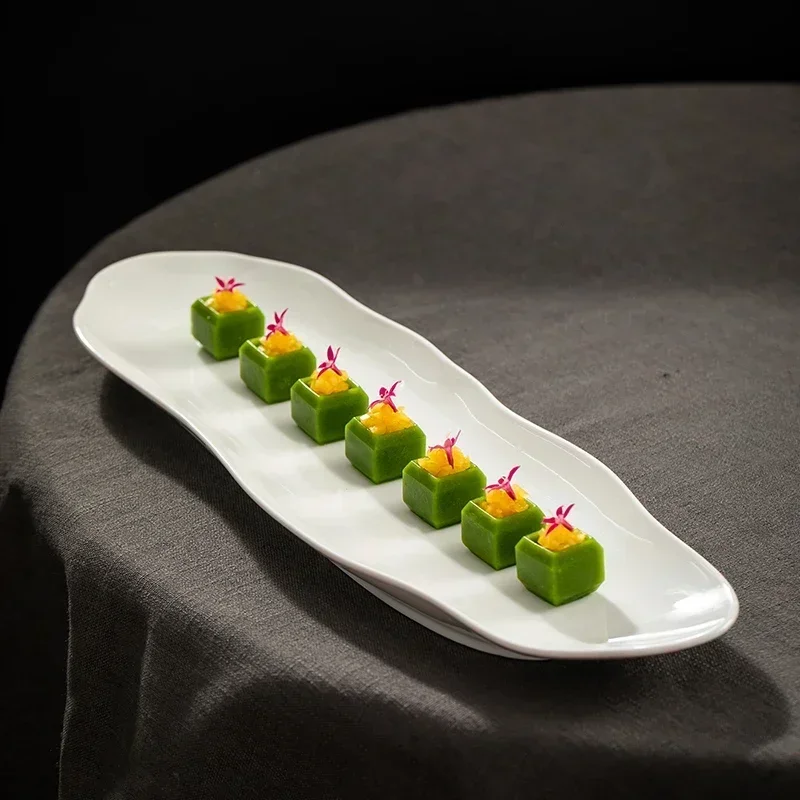 Creative Ceramic Pure White Long Western Plate Hotel Characteristic Irregular Cake Dim Sum Dish Restaurant Cooking Tableware