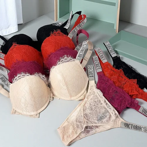 Nuevo conjunto de sujetador y bragas Sexy para mujer en V, ropa moldeadora de realce cómoda, conjunto de lencería de encaje fruncido acolchado ajustable