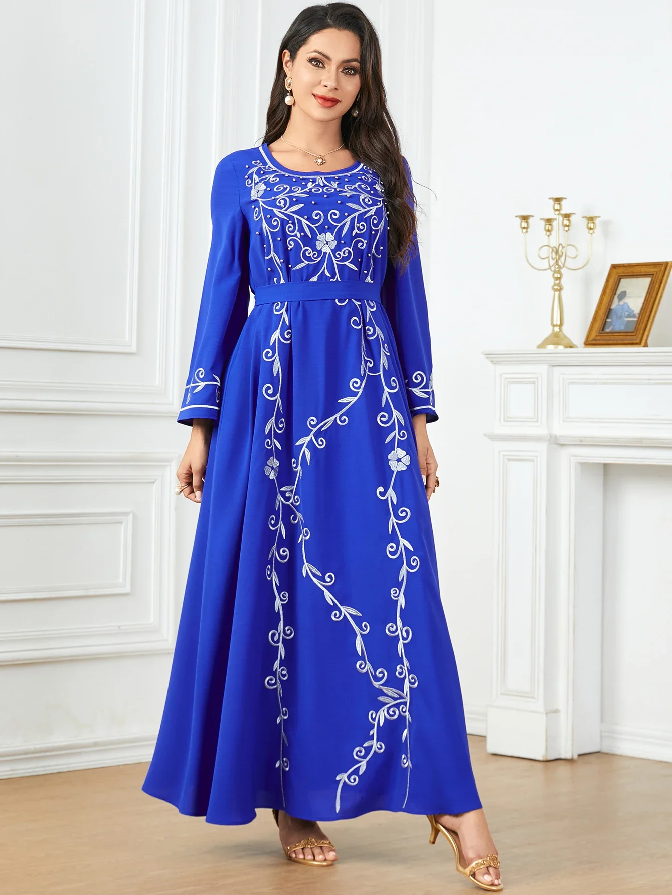 Eid Muslim Party Dress for Women Embroidery Jalabiya Abaya Lace-up Ramadan Long Dresses Abayas Robe Caftan Vestidos Largos 2024