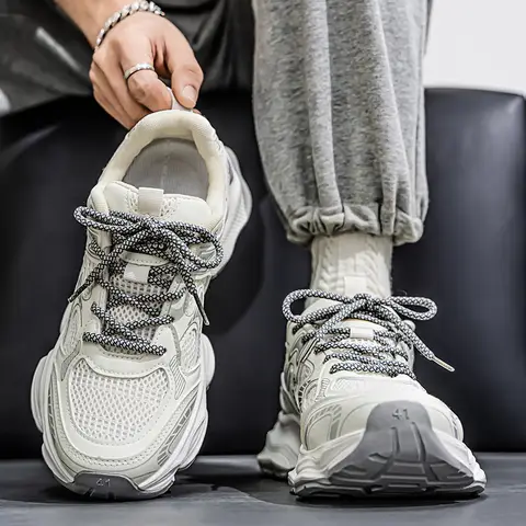 Scarpe da ginnastica autunnali in rete traspirante da uomo |   Scarpe da papà robuste per corsa e abbigliamento casual |   Scarpe sportive con piattaforma alla moda