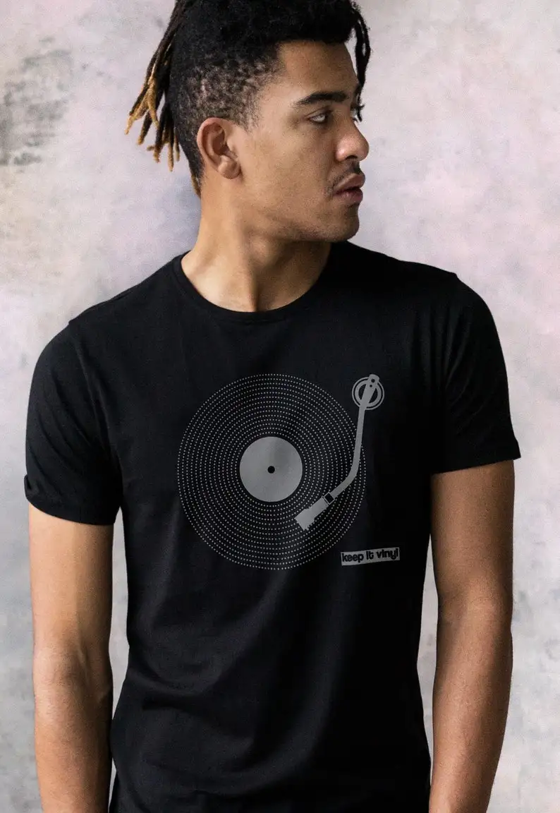 Keep It Vinyl LP Record Player Turntable Minimalist DJ Deck Retro Music Festival EDM House Mens Graphic Printed Tee T tshirt