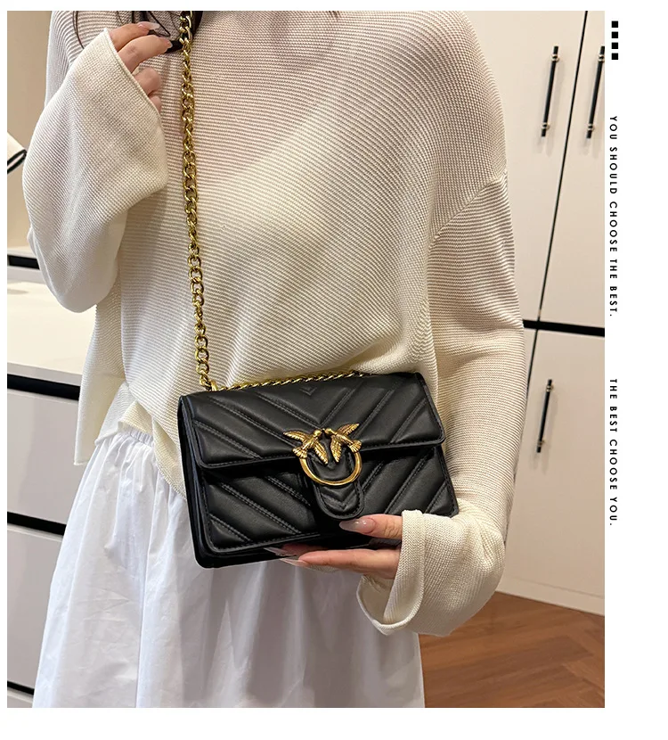 

Distinctive Crossbody Underarm Bag, Structured Shape with Detachable Strap, Premium Texture, Everyday Essential, New 2026
