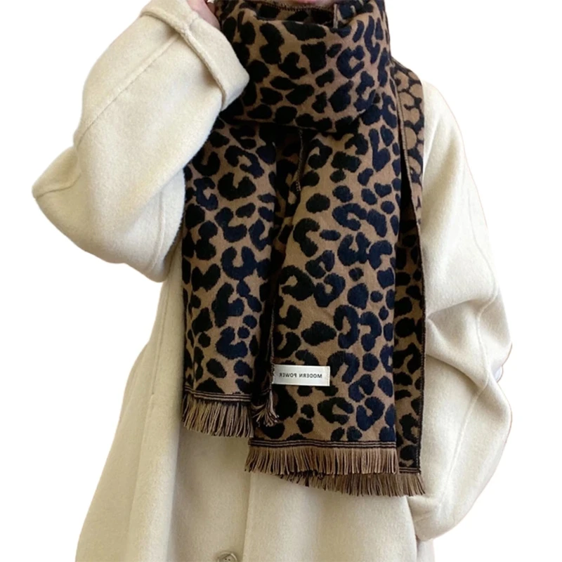 Sciarpa leopardata avvolgente Pashmina per donna scialle leggero frangia lunga imitazione Cashmere sciarpa natalizia invernale