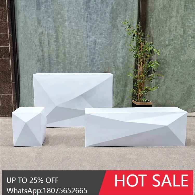 

HLZ Simple Modern Glass Fiber Reinforced Plastic Rhombus Cut Flower Pot Mall Exhibition Hall Floor Green Plant Floral Decoration