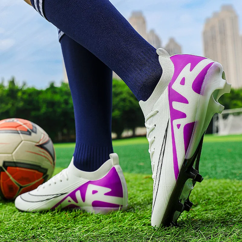 Sepatu sepak bola pria, sneaker latihan AG Non-slip merek luar ruangan kualitas tinggi 2024