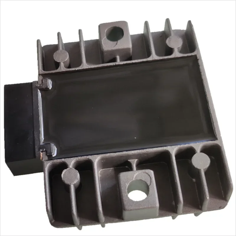 Motorcycle voltage regulator rectifier for Suzuki YAMAHA Majesty ZUMA 50F YW50F 3B3-H1960-00-00 4HM-81960-00 5ML-H1960-00