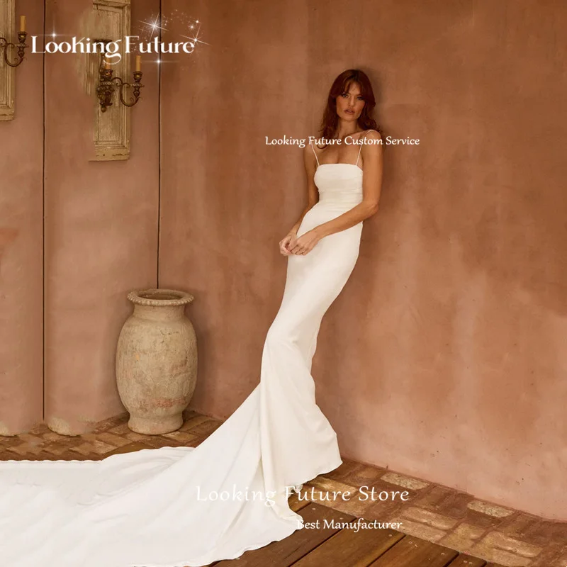 Elegantes Meerjungfrau-Hochzeitskleid in Elfenbein, sexy Spaghettiträger, Falten, offener Rücken mit Schleife, Kleid, schlicht, trägerlos, Hofschleppe, individuell gestaltet