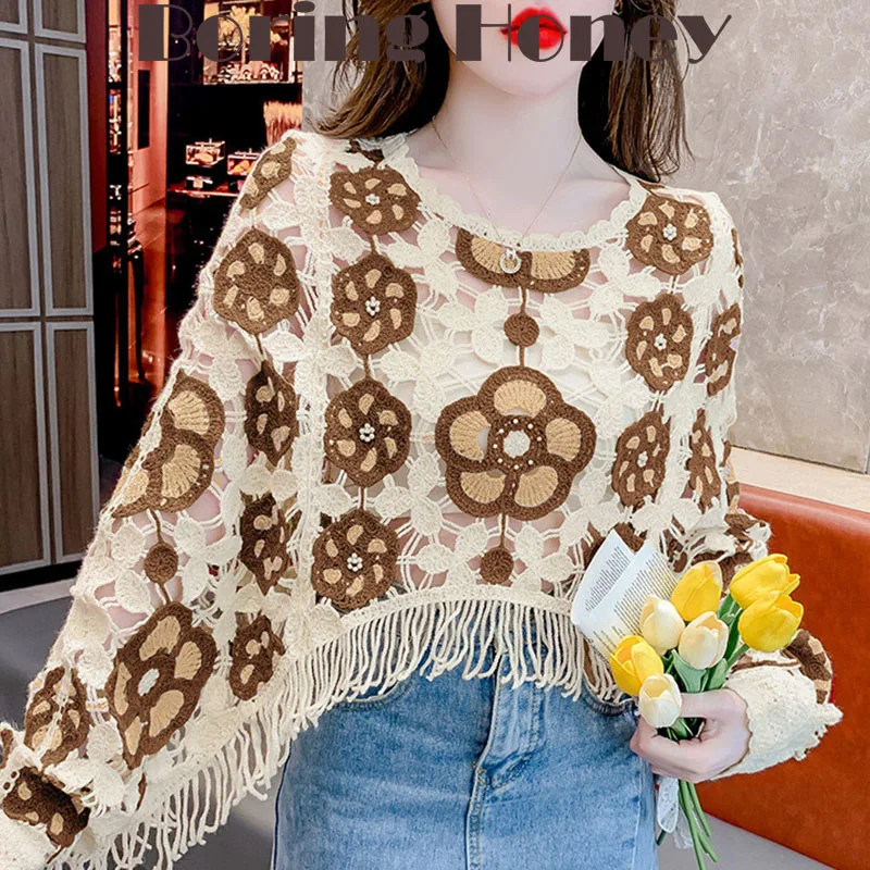 

Boring Honey Bohemian Holiday T-Shirt Women Rainbow Crochet Openwork Tassel Blouse Design Sense Spice Girl Loose Long Sleeve Top