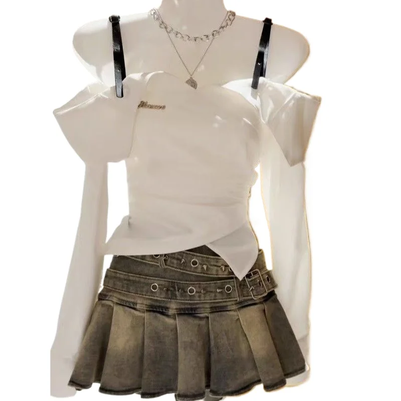 

Spice Girl Pure Desire Niche Design One-word Shoulder Suspender Long-sleeved Shirt with Retro Denim Pleated Skirt Women's Suit