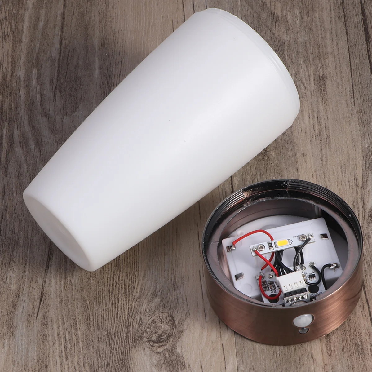 المعادن جولة ضوء الليل Led محس حركة مصباح للحمام المدخل غرفة الغسيل السيارات على قبالة الحث البشري