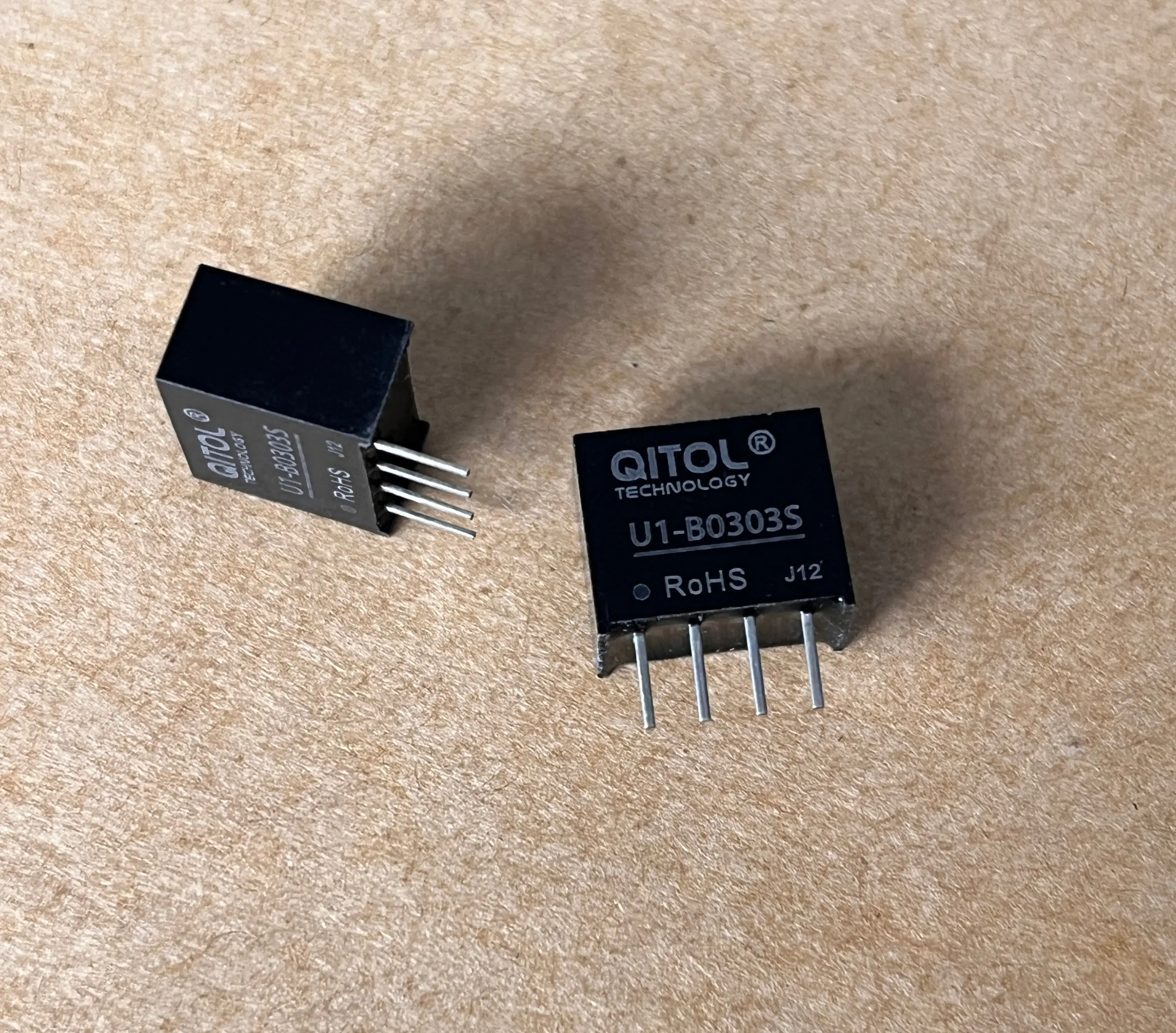 1W B0303S-1WR3 U1-B…