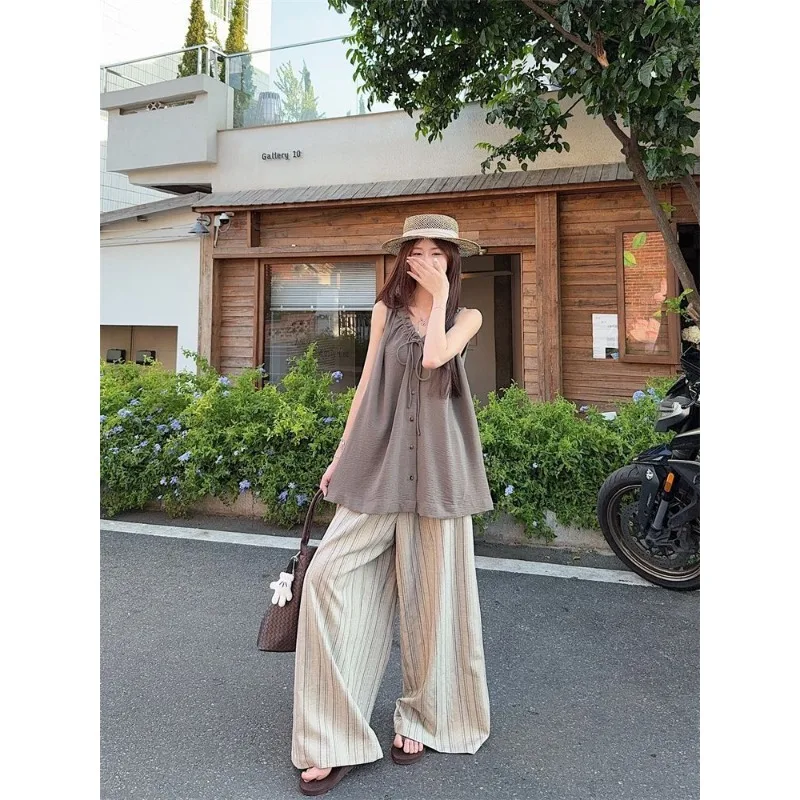 Fashion Slightly Fat Large Size Korean Lazy Style Two-piece Set, Fungus Edge V-neck Suspender Loose Wide-leg Pants Women's Tide