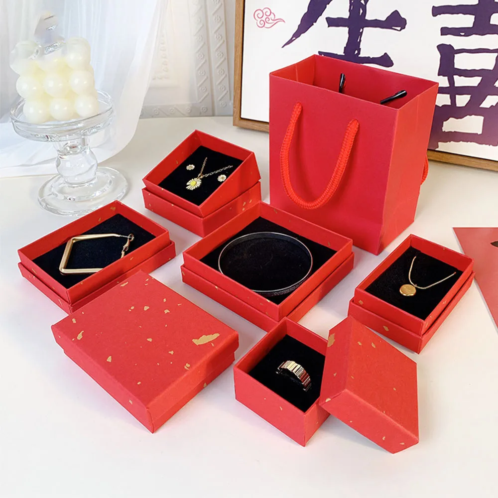 

New Wholesale Red Square Cardboard Jewelry Boxes on Engagement Wedding Party Activity Luxury Earrings Rings Necklace Packaging