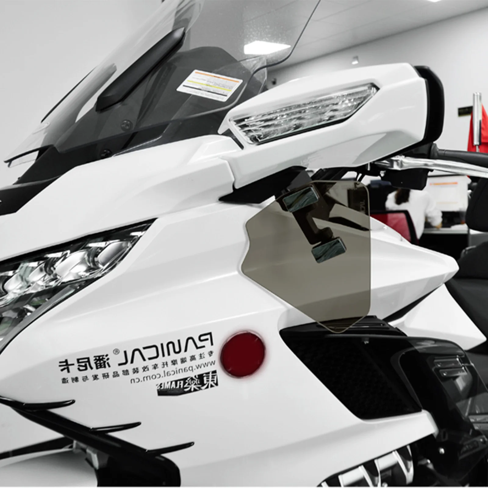 Panical Hand Guard Deflector Mount Tint Mirror Wind Case Upper Air Deflector Deflectors For Honda Gold Wing GL1800 F6B 2018-2025
