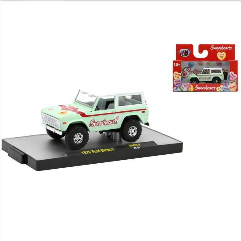 M2 machines 1/64 1976 Ford Bronco Die-cast alloy car model collection display child gift