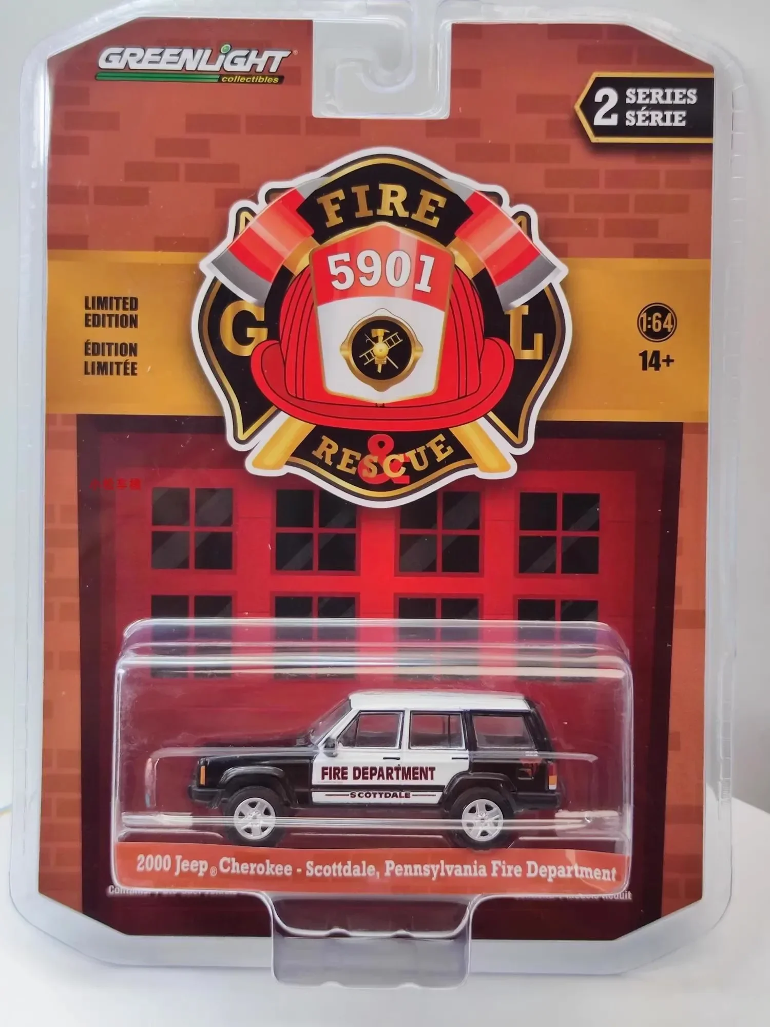 

1:64 2000 Jeep Cherokee-Scottdale Pennsylvania Fire Department, литая под давлением модель автомобиля из металлического сплава, игрушки для подарочной коллекции