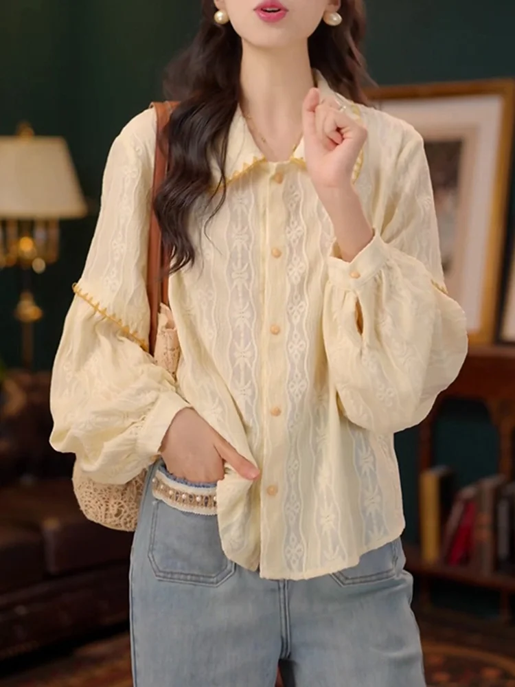 

Retro Hong Kong Style Embroidered Long Sleeve Shirt Women's New Autumn Commute Versatile Top Floral Pattern Turn-down Collar
